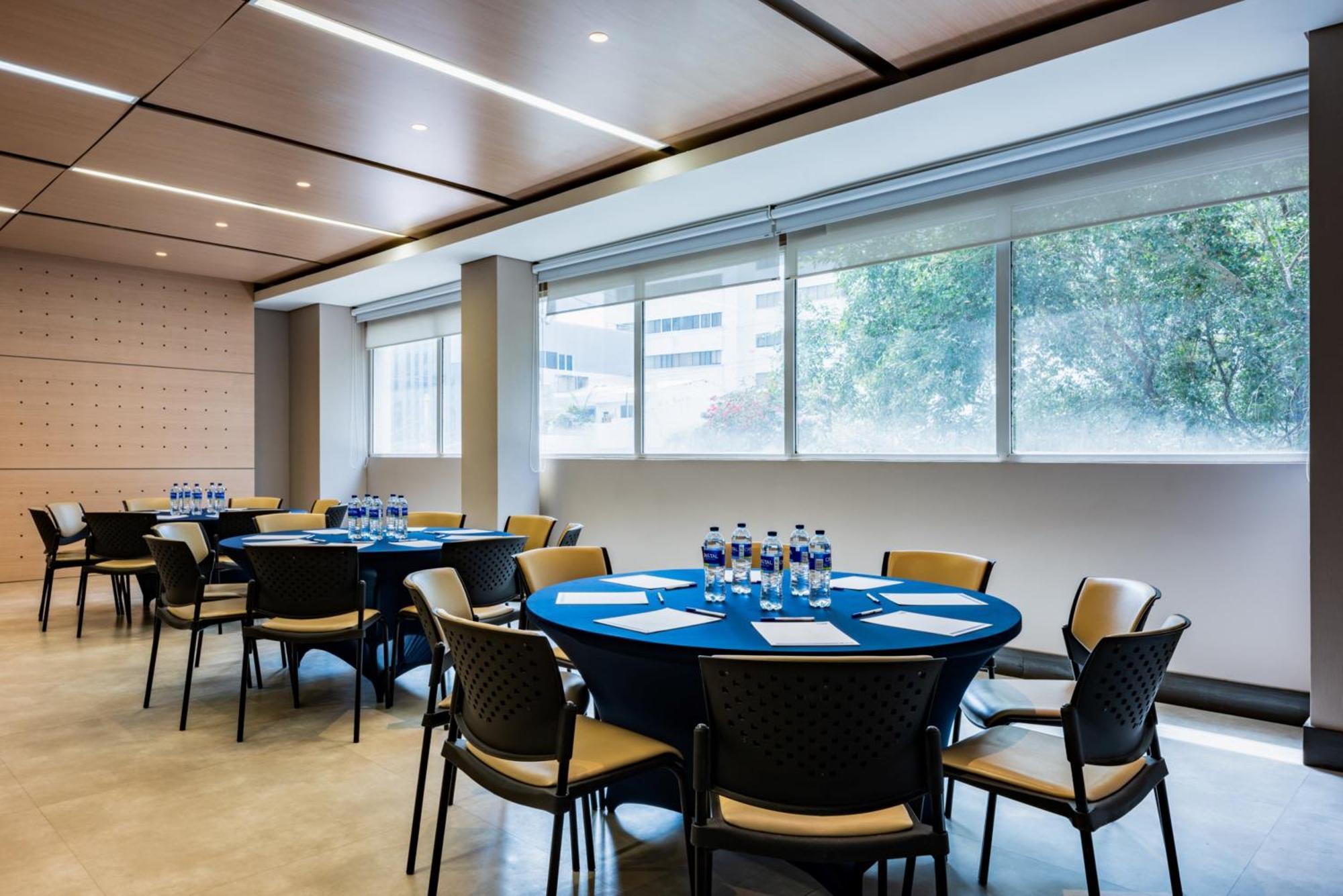 Holiday Inn Express - Cartagena Bocagrande By Ihg Экстерьер фото
