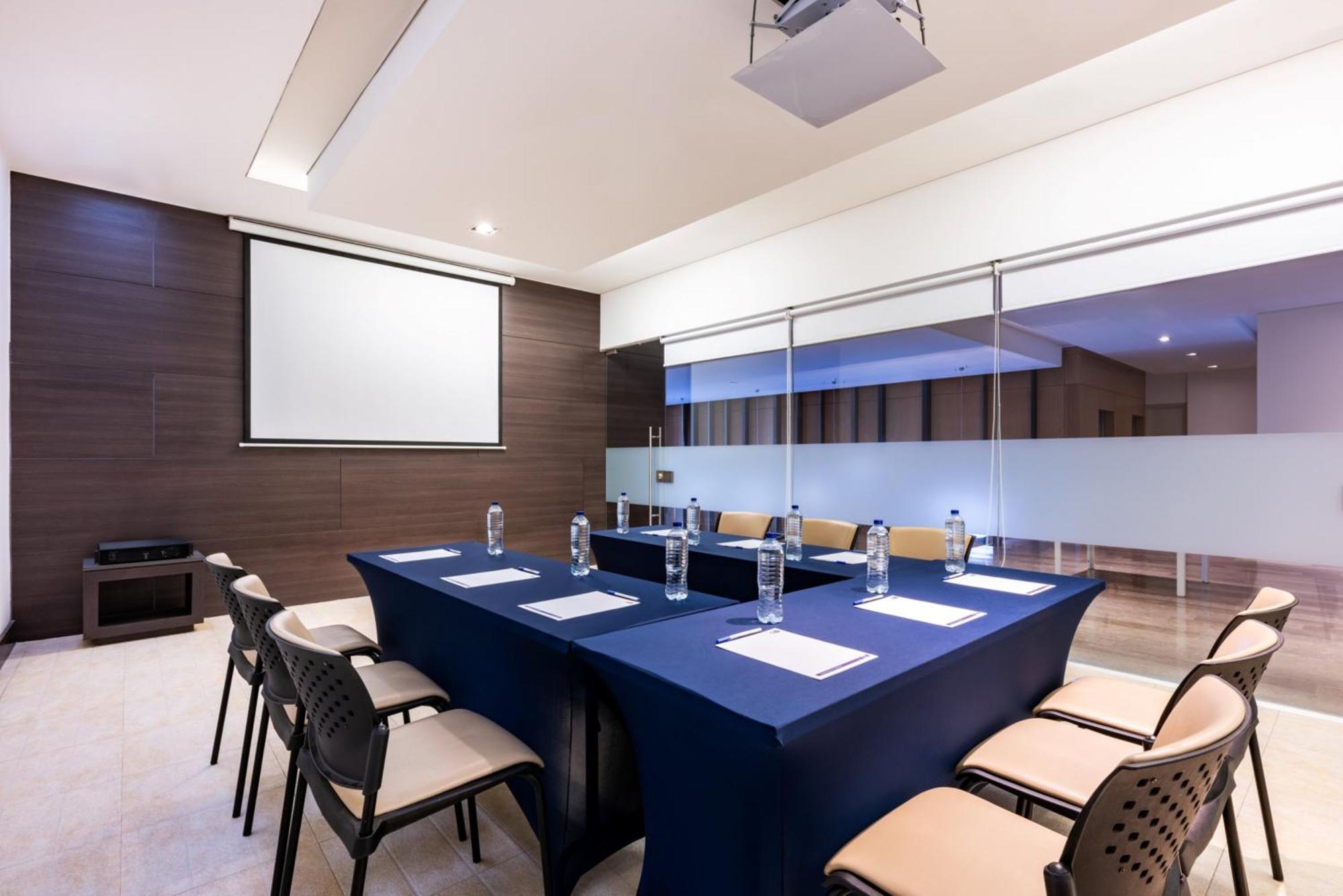 Holiday Inn Express - Cartagena Bocagrande By Ihg Экстерьер фото